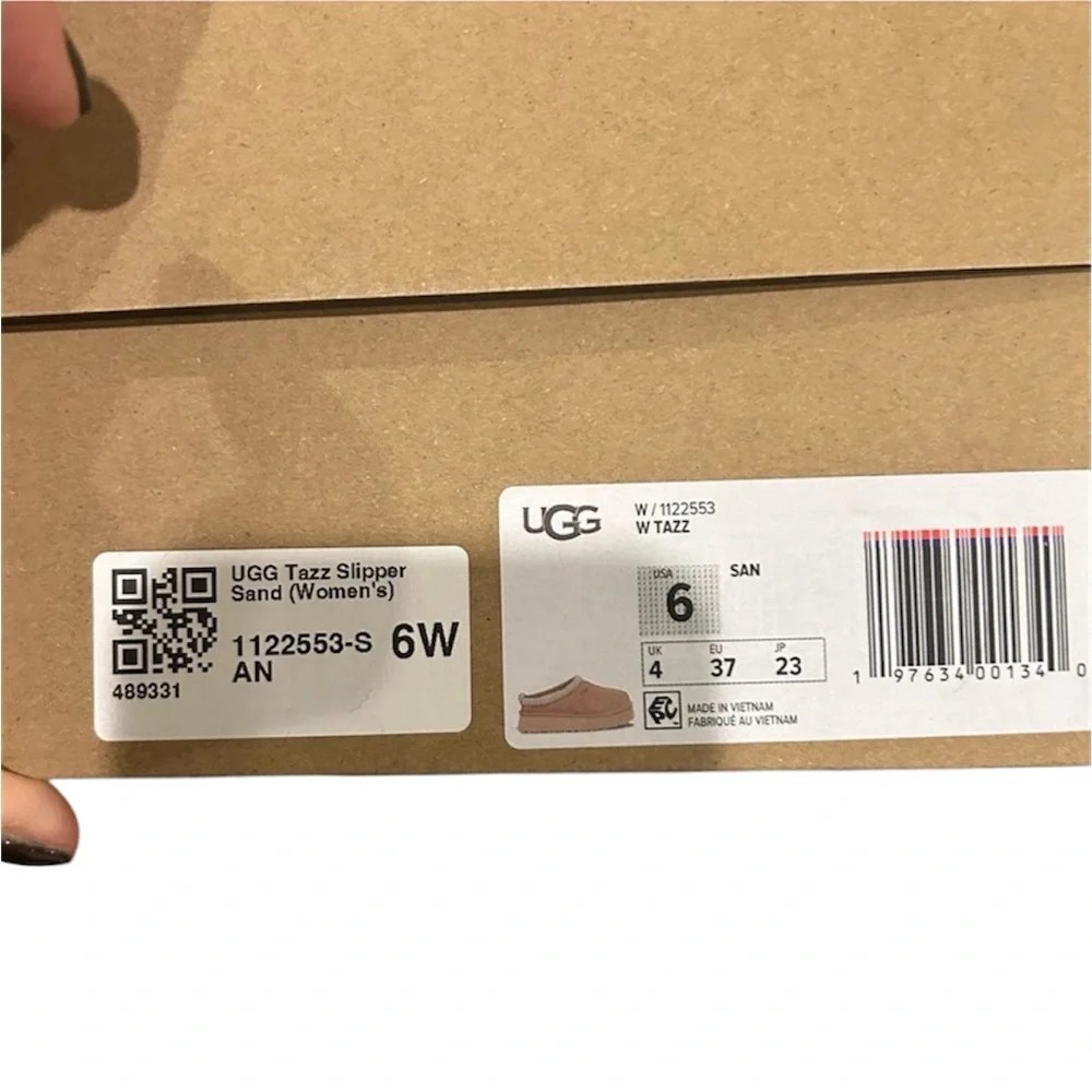 NWT - *Authentic* UGG Tazz Women's Platform Slip-On - Size 6, EU 37 - Picture 5 of 5